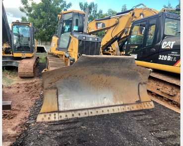 Sotreq seminovos JOHN DEERE         750J