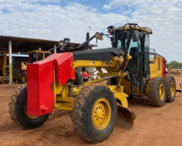 Sotreq seminovos CATERPILLAR         120M
