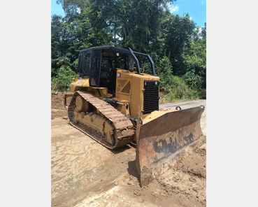 Sotreq seminovos CATERPILLAR         D6N