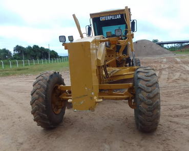Sotreq seminovos CATERPILLAR         140H